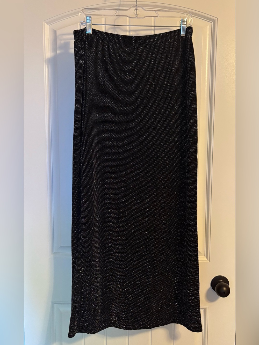 Pull&Bear Black Women's Skirt with Subtle Sparkle